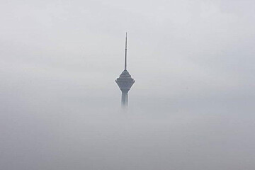 ببینید | برج میلاد در بین ابرها محاصره شد