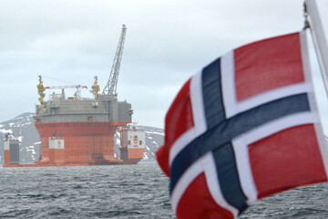 تصمیم نروژ برای انتقال سرمایه ۵۰ میلیارد دلاری از بازار سهام اروپا به آمریکا 