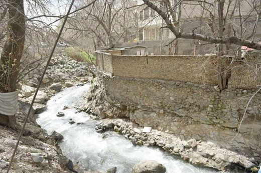 بستر رودخانه فرحزاد آزاد شد