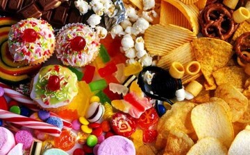 چیبس و پفک می‌توانند ناقل کرونا باشند؟
