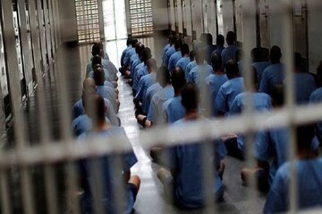توضیحات در مورد وضعیت زندان شهرری/ مایع دستشویی به وفور و به صورت رایگان در بین زندانیان توزیع می‌شود
