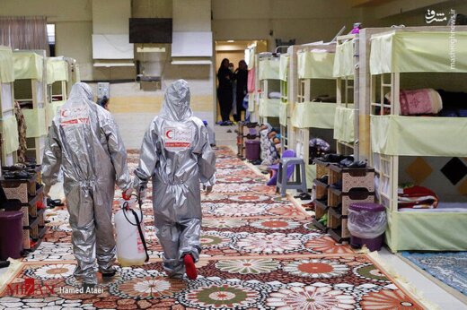 ببینید | ضدعفونی کردن بزرگترین زندان زنان تهران توسط گروه‌های جهادی