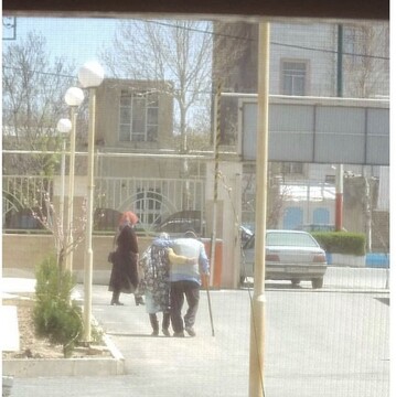 پیرمرد و پیرزن
