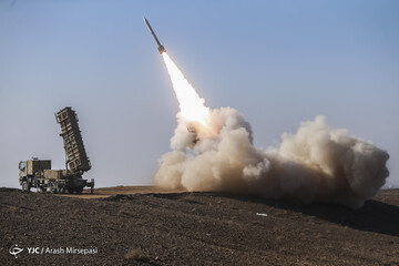 این سامانه موشکی ایران از پاتریوت آمریکا و اس ۳۰۰ روسیه قوی تر است /چند نقطه آسمان زیر پوشش پدافند هوایی ارتش است؟+عکس