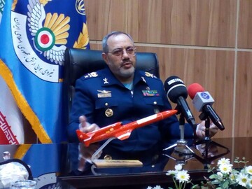 ابابیل ۳ با مجهز شدن به موشک و مهمات به ناوگان هوایی کشور الحاق شد /روایت فرمانده نیروی هوایی ارتش از تست بمب ۵۰۰ یوندی بر روی پهپاد کرار 