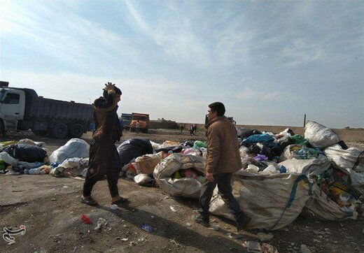پایانی بر ۱۵ سال زباله‌گردی در بخش خاوران؛ ۱۰۰۰ زباله‌گرد در پاکسازی کلونی‌های جنوب پایتخت جمع‌آوری شدند