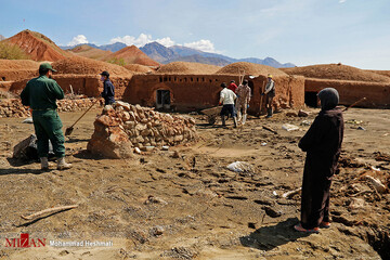 امدادرسانی به روستای سیل زده‌ی «بهانگر» داورزن - سبزوار