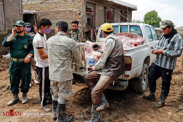 امدادرسانی به روستای سیل زده‌ی «بهانگر» داورزن - سبزوار