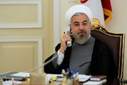 اولین گفتگوی روحانی با نخست وزیر جدید عراق /باید مراقب توطئه گرانی که منافع عراق را هدف قرار داده، باشیم