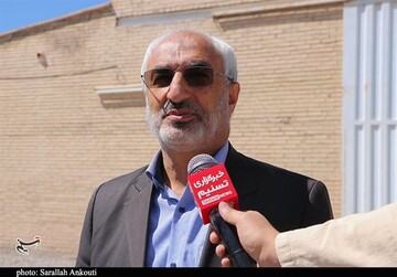 کدام شرکت خارج از آموزش و پرورش امنیت "شاد" را تأیید کرده است؟/ انتقادات رئیس کمیسیون آموزش مجلس 