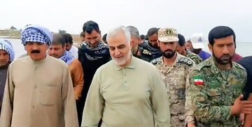 عکسی خاص از آخرین افطار سردار سلیمانی و فرماندهان بلندپایه نظامی در منزل محسن رضایی