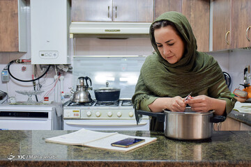 معلم همیشه آنلاین