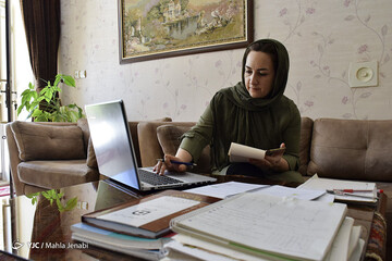 معلم همیشه آنلاین