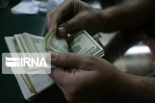 نرخ ۲۷ ارز در بازار بین بانکی کاهش یافت نرخ ۲۷ ارز در بازار بین بانکی کاهش یافت