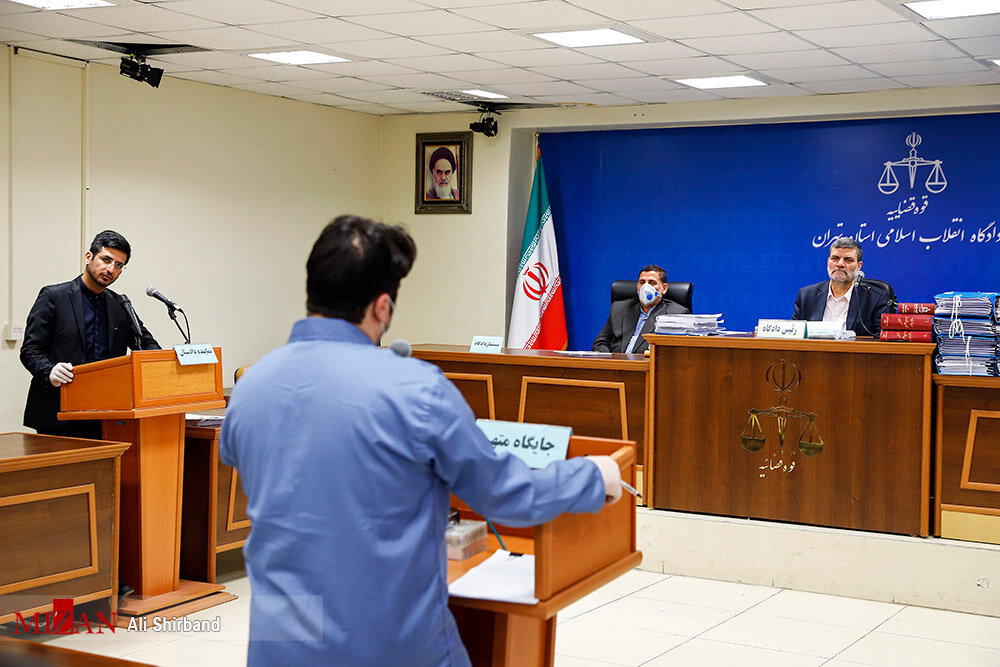 چهارمین جلسه رسیدگی به اتهامات روح الله زم