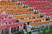 ببینید | برگزاری لیگ بیسبال کره جنوبی با حضور تماشاگران غیر واقعی