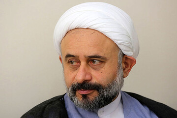 نقویان: اگر کسی انتقاد کرد، او را به اوین نبرید/ نظام باید به انتقادات پاسخ دهد و جبران کند