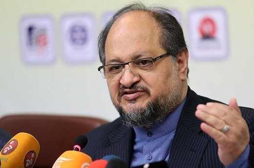 شریعتمداری: صاحبان مشاغل بی‌ثبات تا 2میلیون تومان وام می‌گیرند