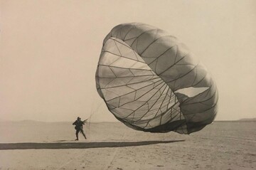 تصاویر | فریم‌های تماشایی از دوره ویژه چتربازی عمو کاووس سریال نون خ در تیپ ویژه نوهد ارتش