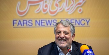 محسن هاشمی: تهران شبکه هشدار زلزله ندارد؛ تراکم مسافران مترو بیشتر شده است