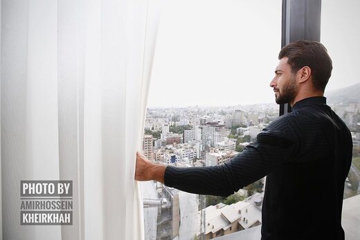 جشن تولد سی سالگی مدافع پرسپولیس در دوران قرنطینه