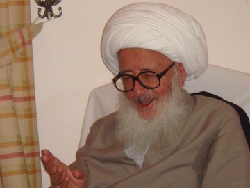 پاسخ آیت الله وحید خراسانی به یک استفتاء در باره برگزاری مراسم عزاداری محرم پاسخ آیت الله وحید خراسانی به یک استفتاء در باره برگزاری مراسم عزاداری محرم