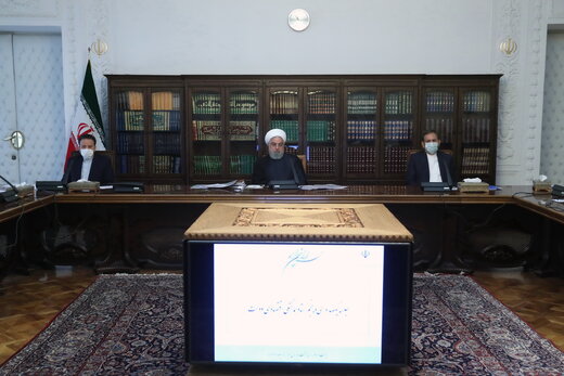 روحانی: هدف همه تلاش‌ها باید بهبود وضع اقتصاد و زندگی مردم باشد