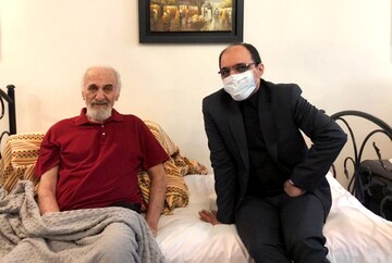 عیادت مدیرعامل موسسه هنرمندان پیشکسوت از محمد ساربان
