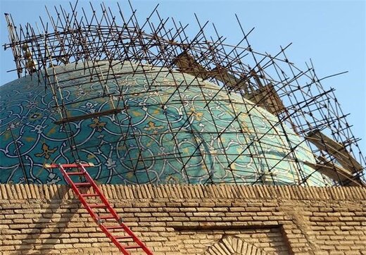 گنبد مسجد امام اصفهان از داربست رها می‌شود