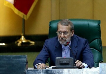 عکس یادگاری نمایندگان با علی لاریجانی در آخرین روز ریاستش بر پارلمان عکس یادگاری نمایندگان با علی لاریجانی در آخرین روز ریاستش بر پارلمان
