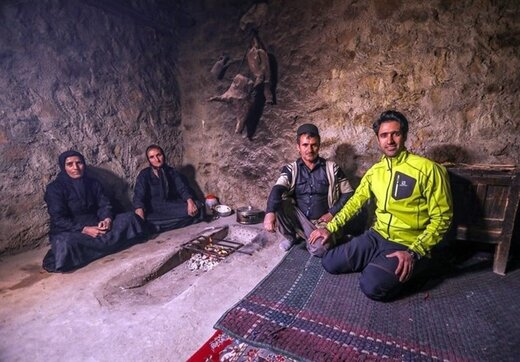 بروز حادثه سر صحنه مجموعه «ایرانگرد»/ تصویربرداران زخمی شدند