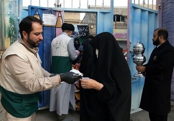 ۶۰۰ هزار پرس غذای متبرک حضرت رضا(ع) بین نیازمندان در ماه رمضان توزیع شد