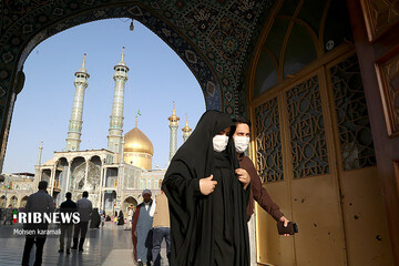 بازگشایی صحن حرم حضرت معصومه (س) در قم