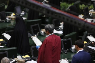 آغاز اولین جلسه مجلس یازدهم