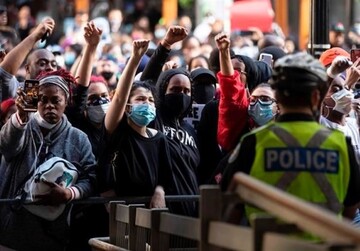 معترضین در سراسر جهان با فلوید اعلام همبستگی کردند
