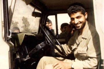 عکس | تصویری منتشر نشده از حاج قاسم سلیمانی در دوران دفاع مقدس