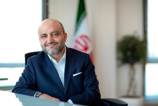 ناگفته های طلایی مرد موفق بازار سرمایه ایران از پشت پرده های سرمایه گذاری این روزهای مردم در بازار بورس