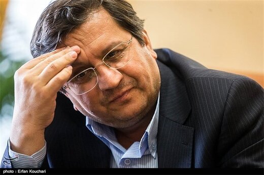 عذرخواهی روزنامه شرق از رئیس بانک مرکزی