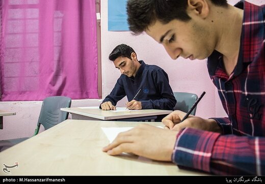 هنرستان‌ها مهمانداری و تعمیرات هواپیما یاد می‌دهند