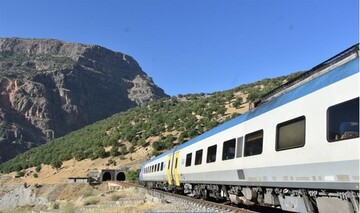 زمان فروش بلیت قطارهای مسافری تغییر کرد