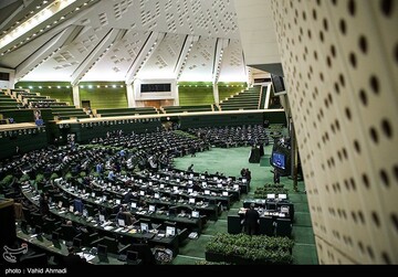 ترافیک حضور وزرای روحانی در مجلس یازدهم /فردا؛ جلسه غیرعلنی مجلس درباره بررسی مسائل امنیتی