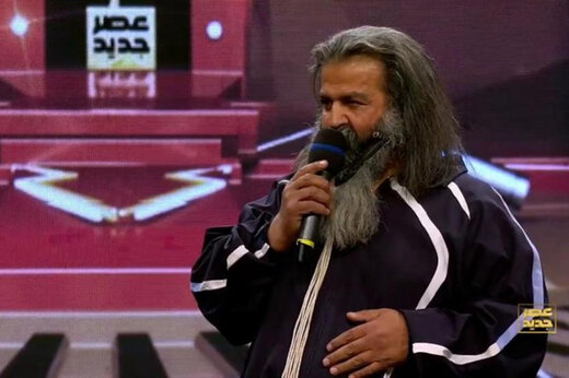 ببینید | شوخی عجیب احسان علیخانی با شرکت کننده عصر جدید