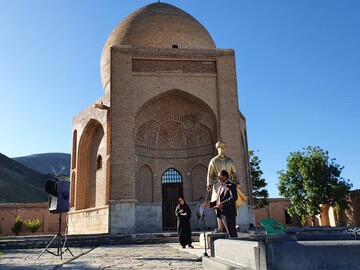 مردم باید مسئولان را برای توسعه تحت فشار بگذارند / تلاش ما پیشرفت چالدران است