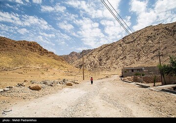 بی آبی در سرزمین رودهای روان
