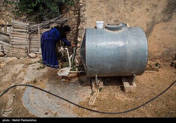بی آبی در سرزمین رودهای روان