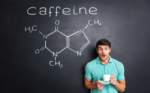 عوارض مصرف بیش از حد کافئین چیست؟