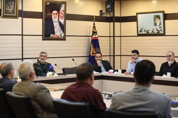 دیدار عوامل سریال بچه مهندس با فرمانده هوافضای سپاه