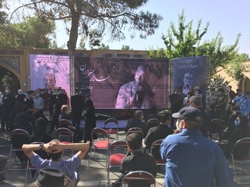 عکس | نمایی از خانه ابدی محمد علی کشاورز عکس | نمایی از خانه ابدی محمد علی کشاورز