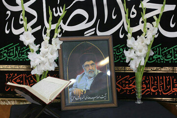 ببینید | مراسم بزرگداشت مرحوم آیت الله خسروشاهی با رعایت توصیه های پزشکی