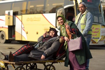 علی صادقی را در سریال «موچین» ببینید